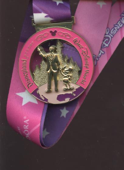Disney Half Marathon Medal: Disneyland Resort: Walt Disney & Mickey 2016