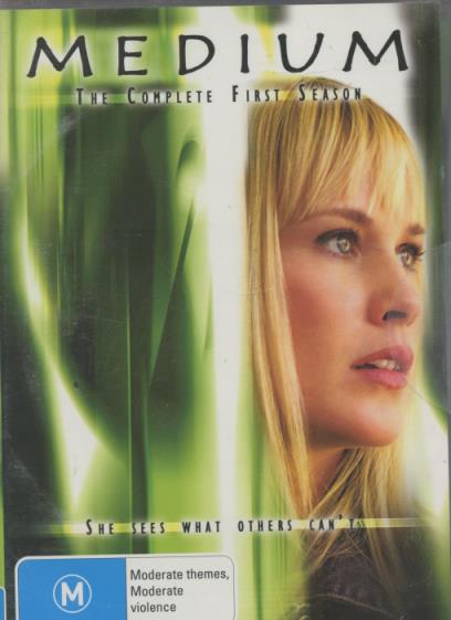 Medium: The Complete First Season PAL 4-Disc Set