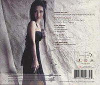 Yi-Di Susanne Hou: Your Navel Moves, Two Span Suites Signed