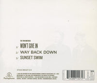 The Finn Brothers: Won't Give In