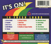 The Extras: It's On!