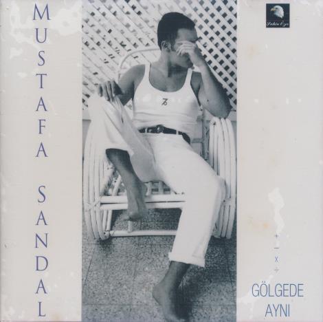 Mustafa Sandal: Golgede Ayni
