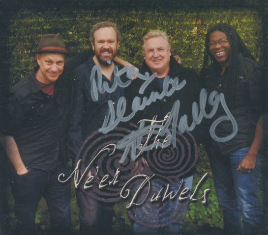 The Ne'er Duwels: Meet The Duwels Signed
