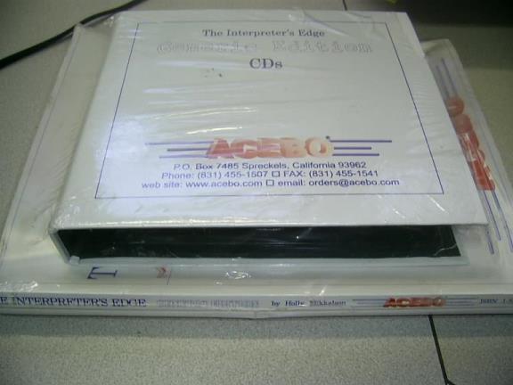 The Interpreter's Edge Generic Vietnamese w/ 2 Books & CDs