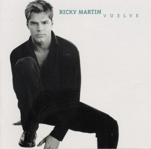 Ricky Martin: Vuelve w/ Artwork