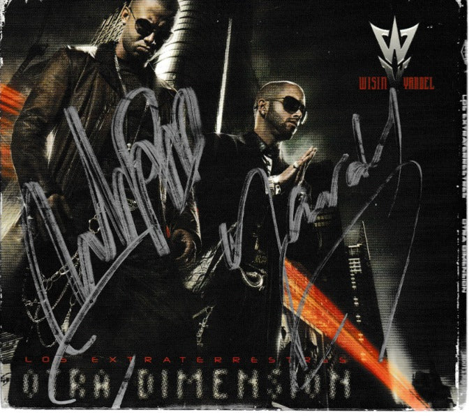 Wisin Y Yandel: Los Extraterrestres: Otra Dimension 3-Disc Set w/ Autographed Artwork